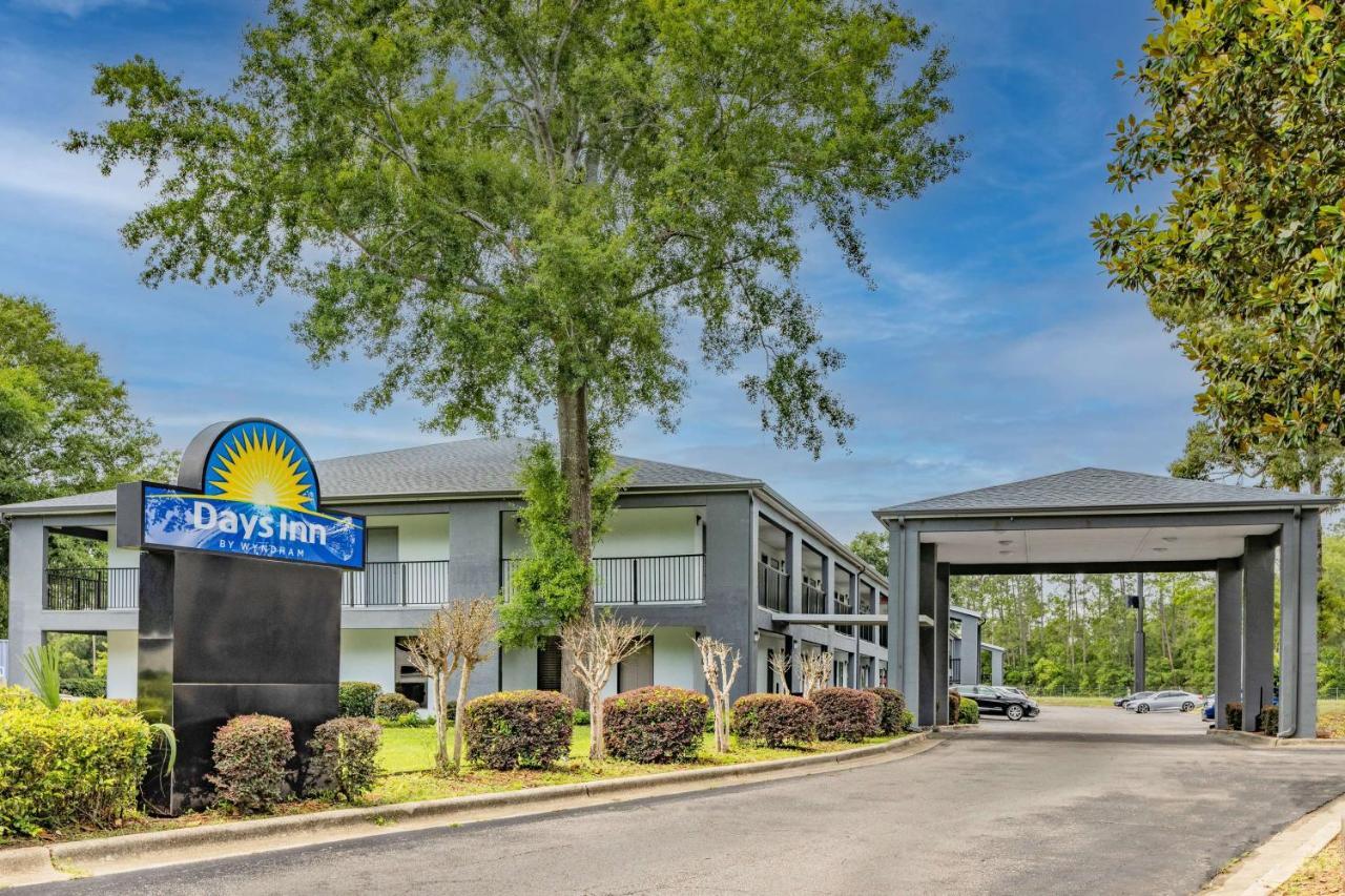 Days Inn By Wyndham Pensacola I-10 Ferry Pass Esterno foto