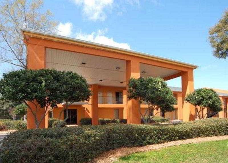 Days Inn By Wyndham Pensacola I-10 Ferry Pass Esterno foto